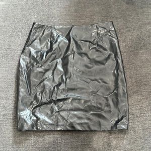 Black faux leather skirt sz M